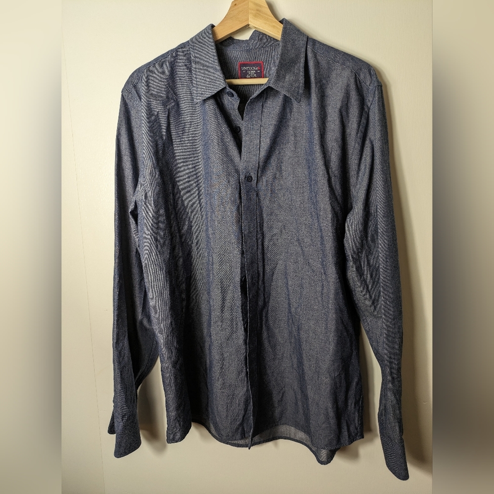 Untuckit chambray long sleeve button down shirt